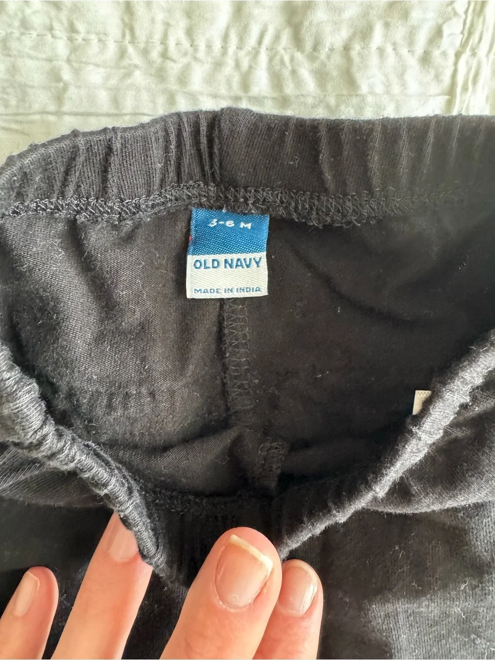 Old Navy Kids Black Ruffle-butt leggings